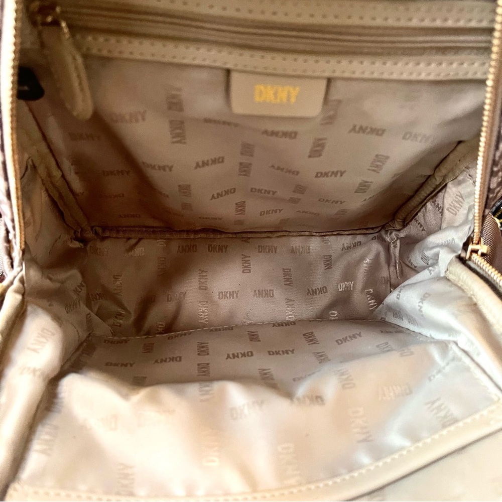 Dkny Casey Backpack - image 2